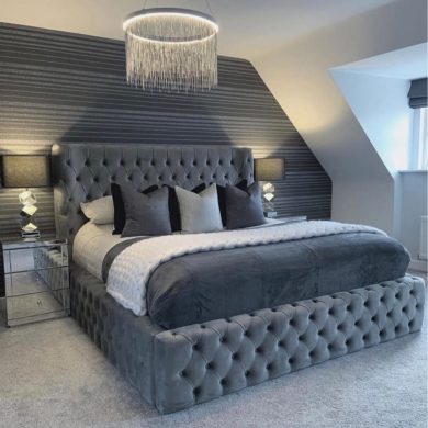 Myrah Wingback Parklane Bed