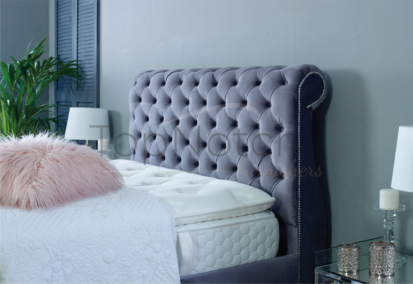 Sworn Sleigh Bed